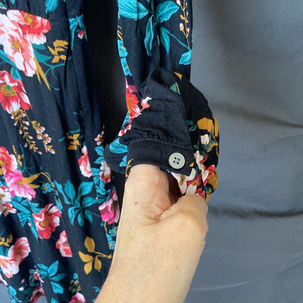 LOFT dress black with Floral Print with back cut out 6P 6 petite casual party - Picture 13 of 17